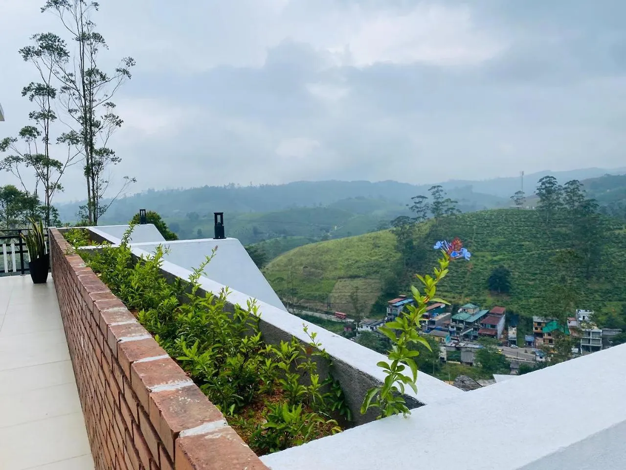 Wooton Peak Resort Kotagala